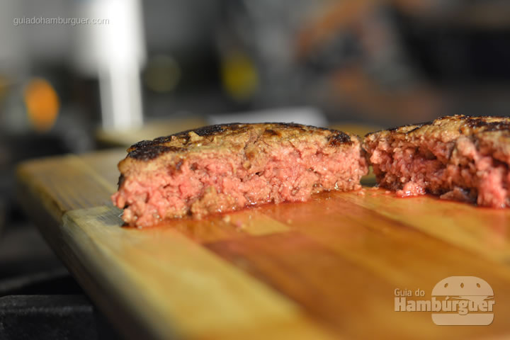 Hambúrguer ao ponto  - Receita hamburguer perfeito caseiro e profissional