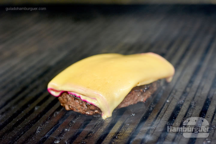 Hambúrguer com queijo gouda - Busger
