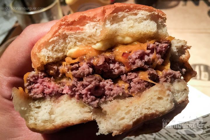 Ponto do cheese burger - Raw Burger