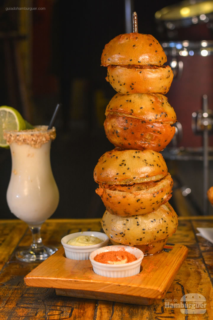 Onion Tower  - Jazz Restô e Burgers