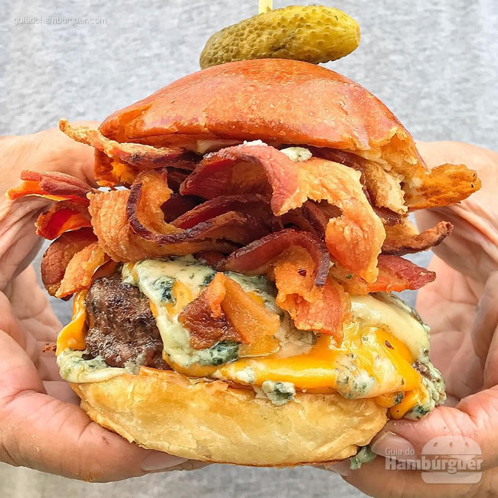 Big Kahuna Burger - selecionamos 5 hamburguerias que preparam seus burgers no carvão
