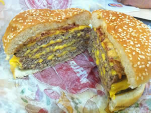 Mega BK Stacker Quádruplo - Burger King